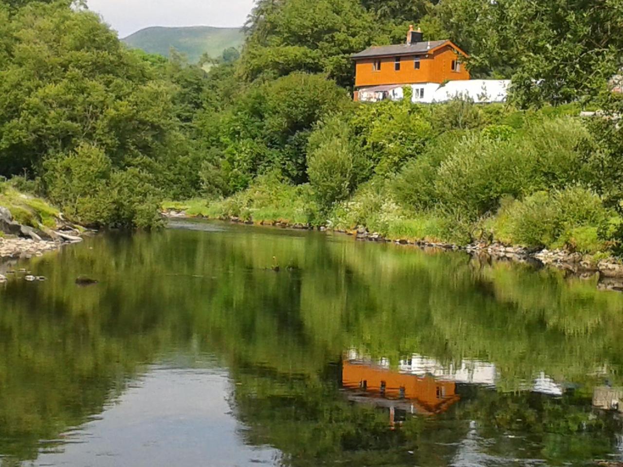 Pen Y Geulan Villa Machynlleth Exterior photo